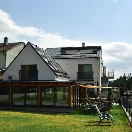 Varalja Plavecke Podhradie